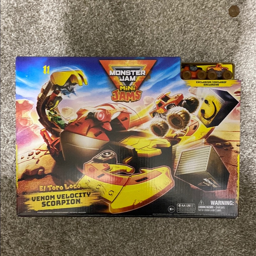 Mini Jams Venom Velocity Scorpion Playset - Red and Yellow